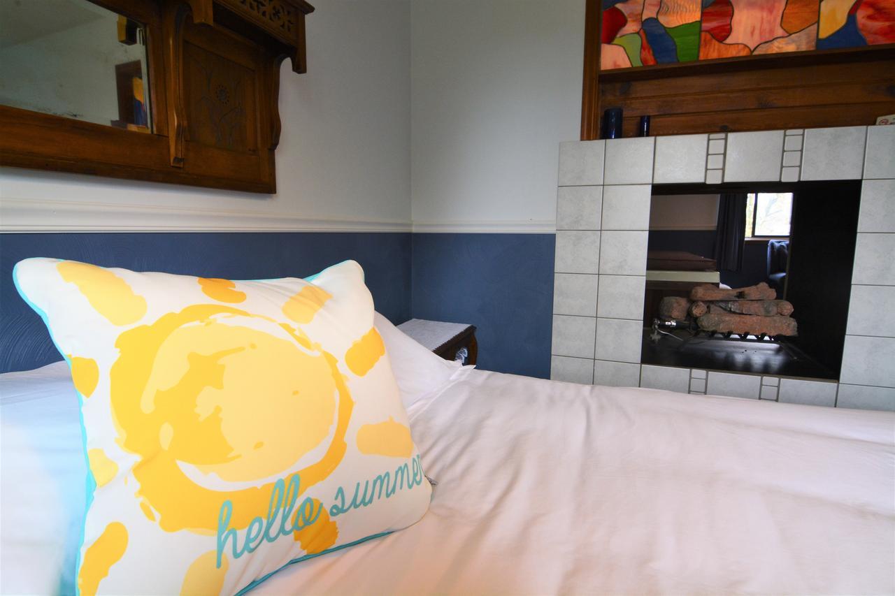 Hop & Vine Inn Fennville Екстериор снимка
